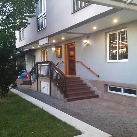 Hotel Delminium