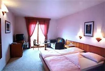 Hotel Delminium